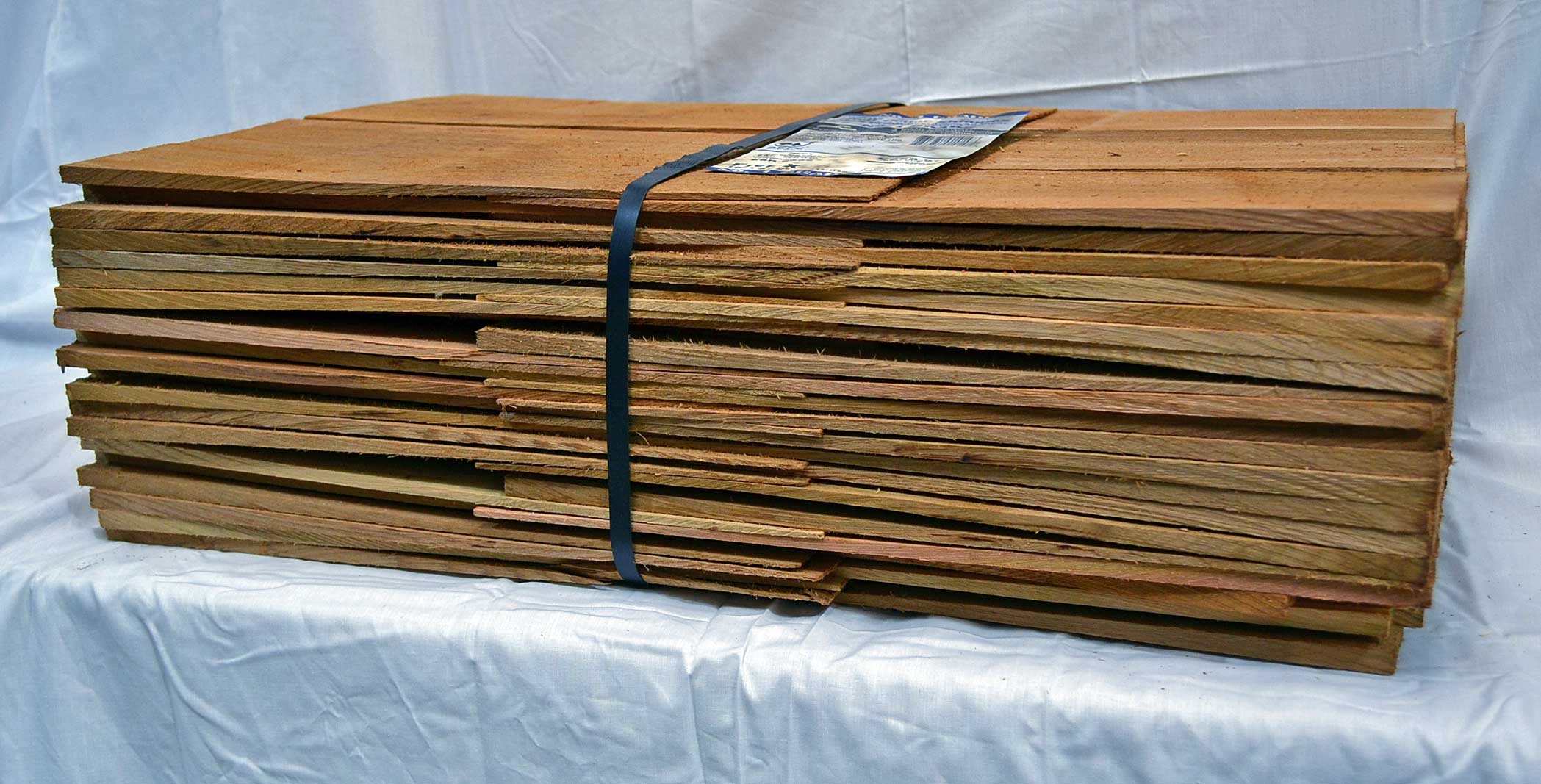 Western Red Cedar Shingles | Blue Label Grade | Kiln Dried